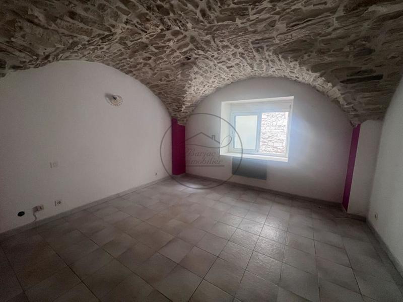 Maison de village - 148 m² - 8 pièces