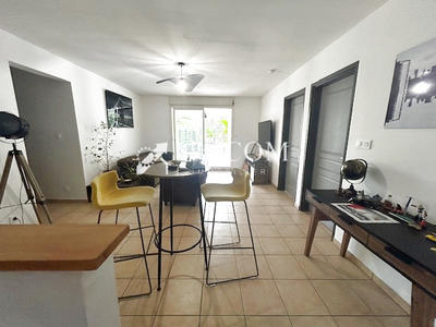 Appartement - 60 m² - 4 pièces