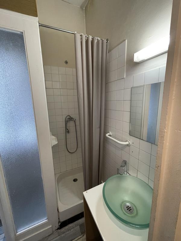 Appartement - 15 m² - 1 pièce