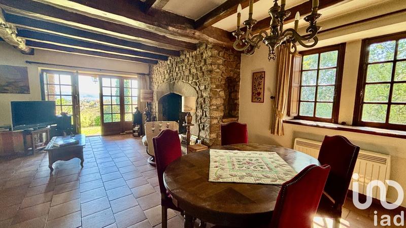 Maison - 193 m² - 7 pièces