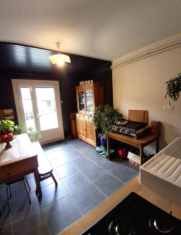 Maison - 186 m² - 6 pièces