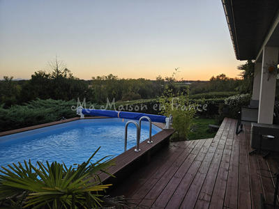 Maison - 130 m² - 5 pièces