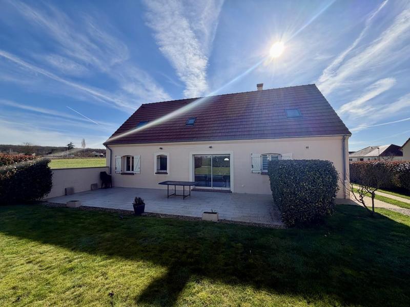 Pavillon - 150 m² - 8 pièces