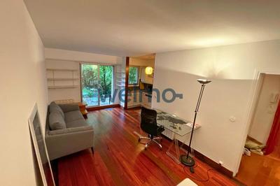 Studio - 40 m² - 1 pièce