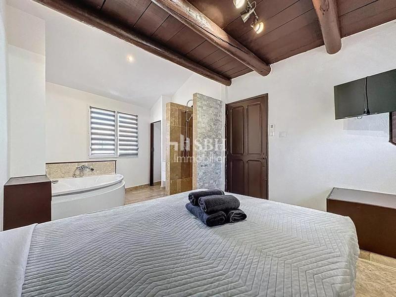 Maison de village - 100 m² - 5 pièces