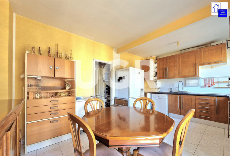 Appartement - 114 m² - 5 pièces