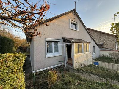 Maison - 85 m² - 6 pièces