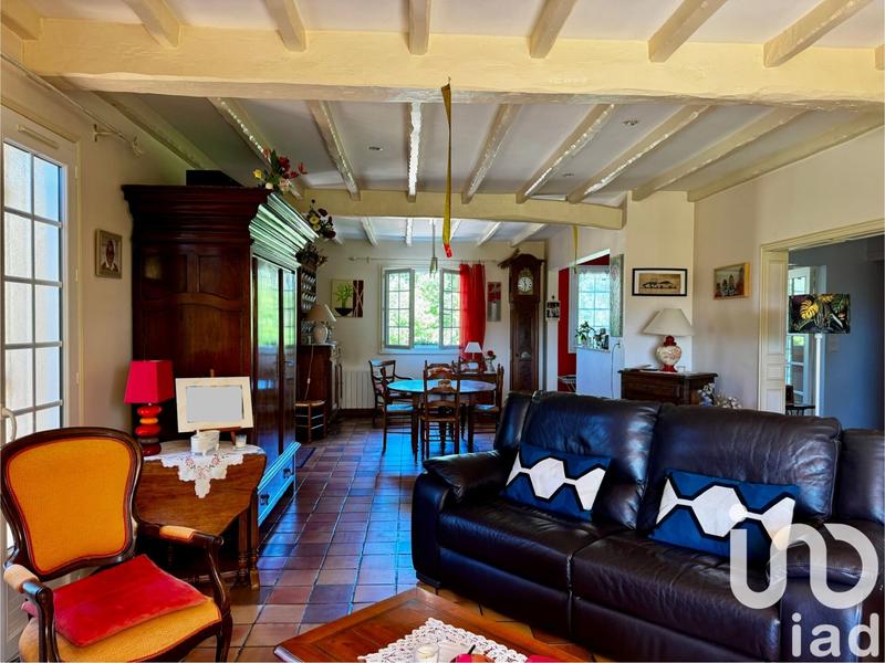 Maison - 118 m² - 9 pièces