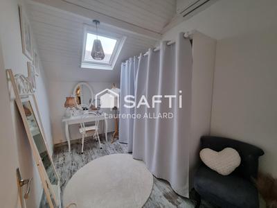 Maison - 86 m² - 5 pièces