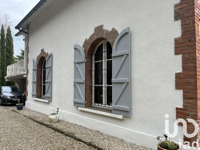 Maison - 200 m² - 7 pièces