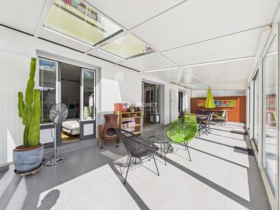 Maison - 224 m² - 6 pièces