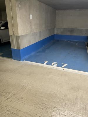 Parking / Garage - 12 m²
