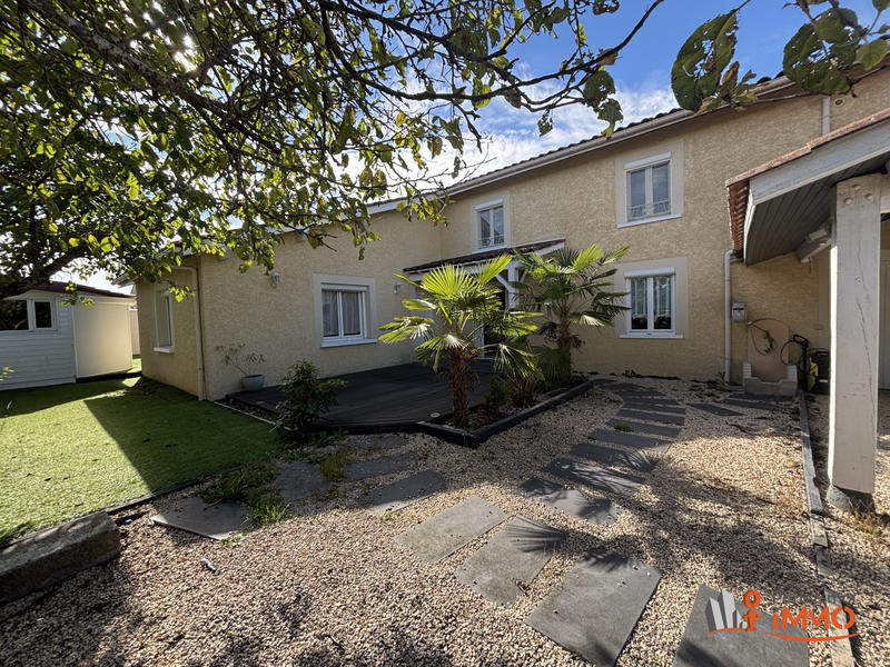 Maison - 170 m² - 6 pièces