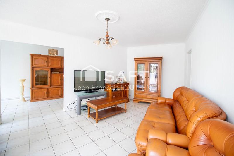 Appartement - 90 m² - 4 pièces