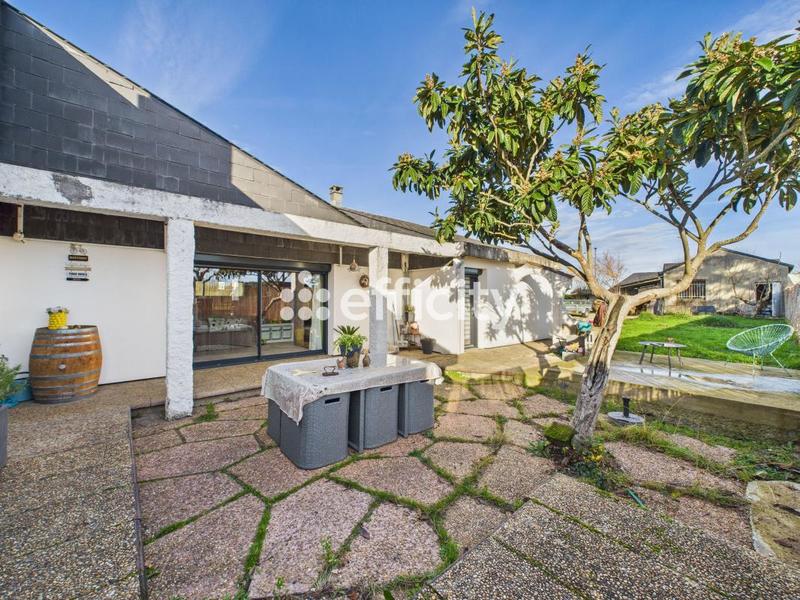 Pavillon - 120 m² - 4 pièces