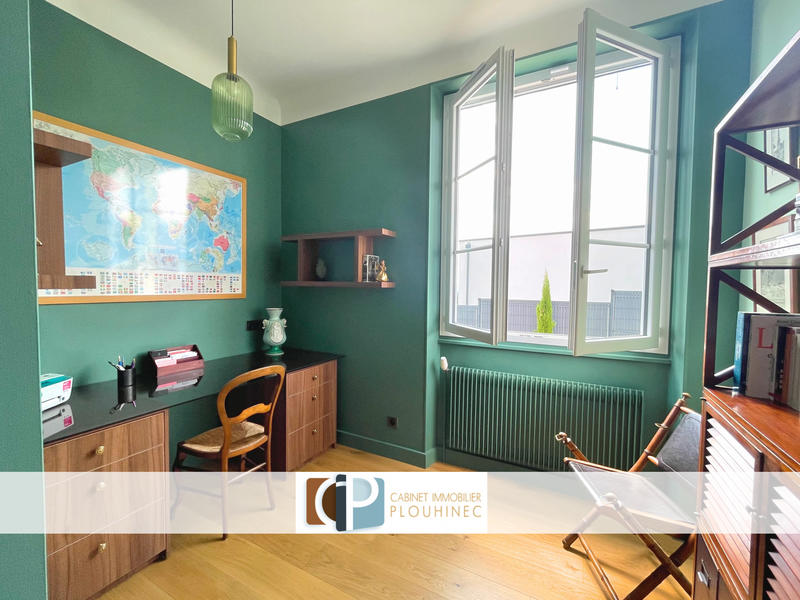 Maison - 245 m² - 7 pièces