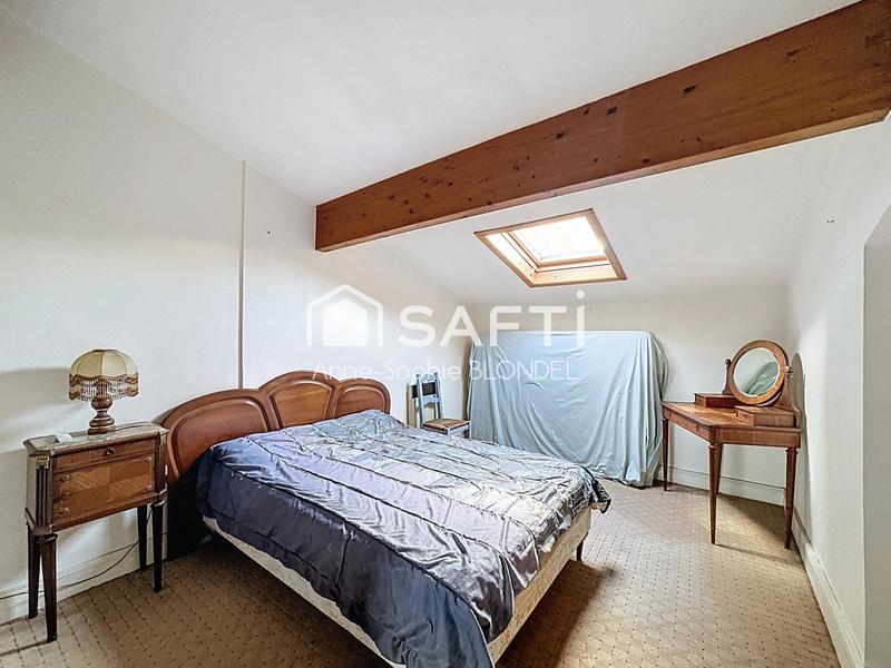 Maison - 200 m² - 5 pièces