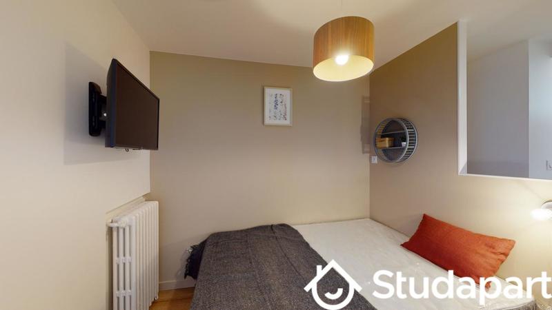 Chambre - 10 m² - 1 pièce