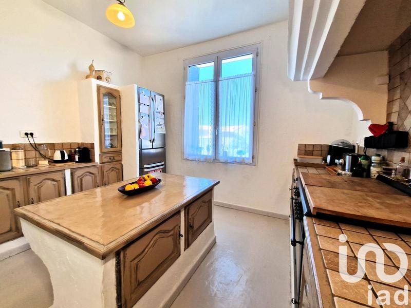 Maison - 202 m² - 10 pièces