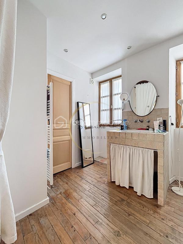 Maison de village - 90 m² - 3 pièces