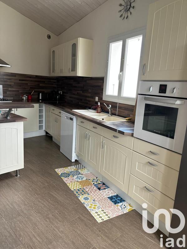 Maison - 167 m² - 7 pièces