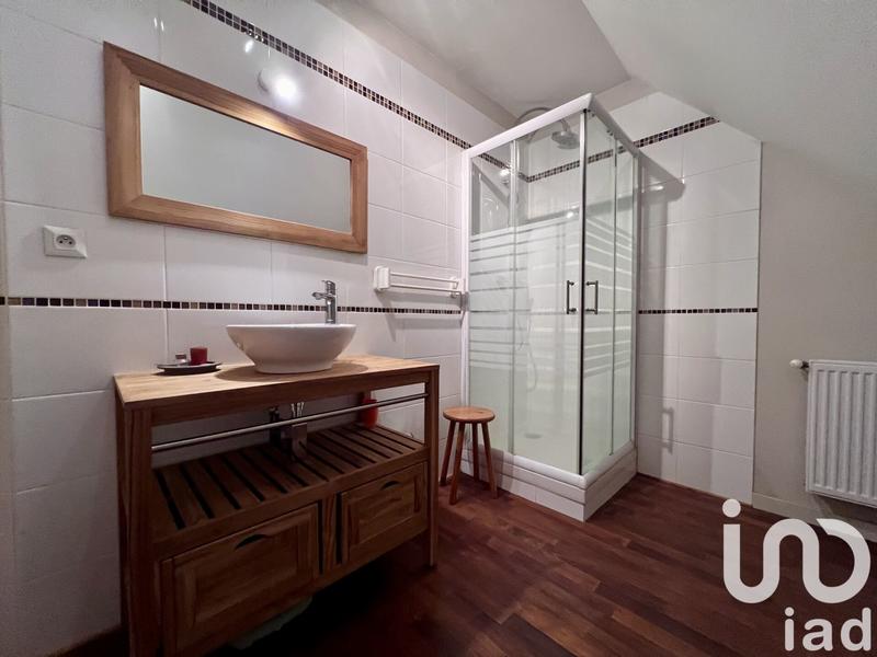 Maison - 212 m² - 6 pièces