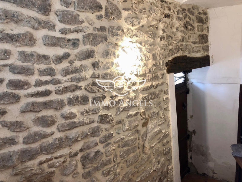 Maison ancienne - 130 m² - 4 pièces