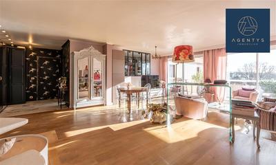 Appartement - 121 m² - 4 pièces