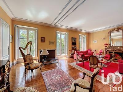 Appartement - 158 m² - 5 pièces