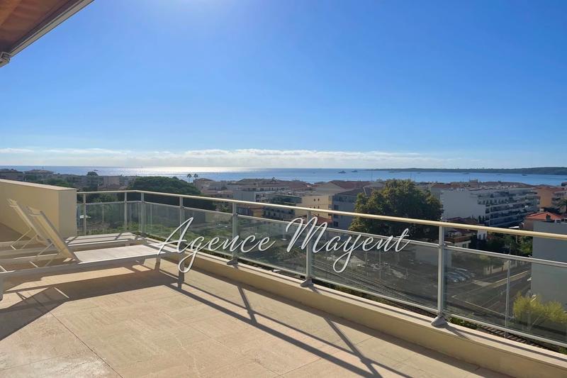 Appartement - 150 m² - 5 pièces