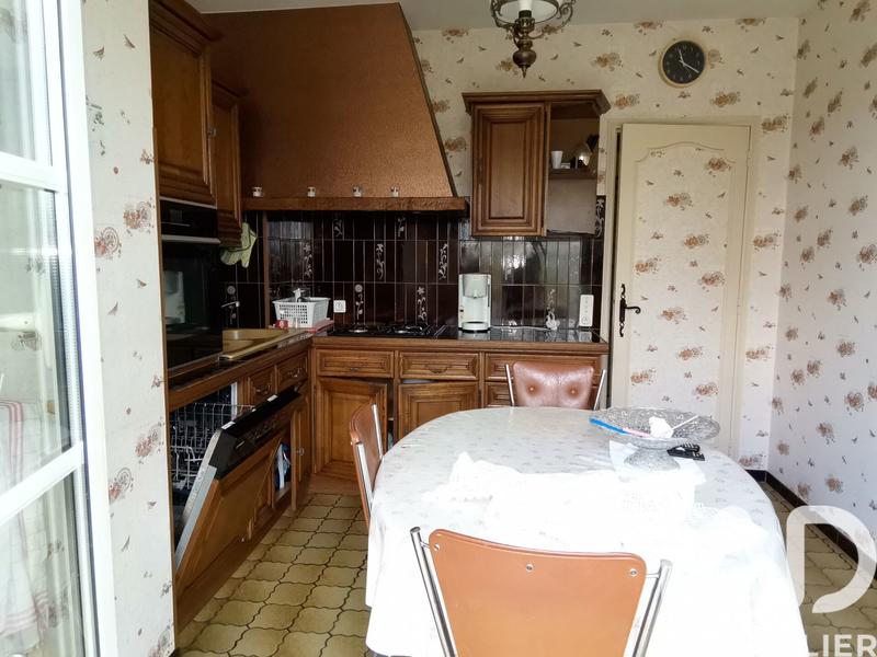 Maison - 102 m² - 5 pièces