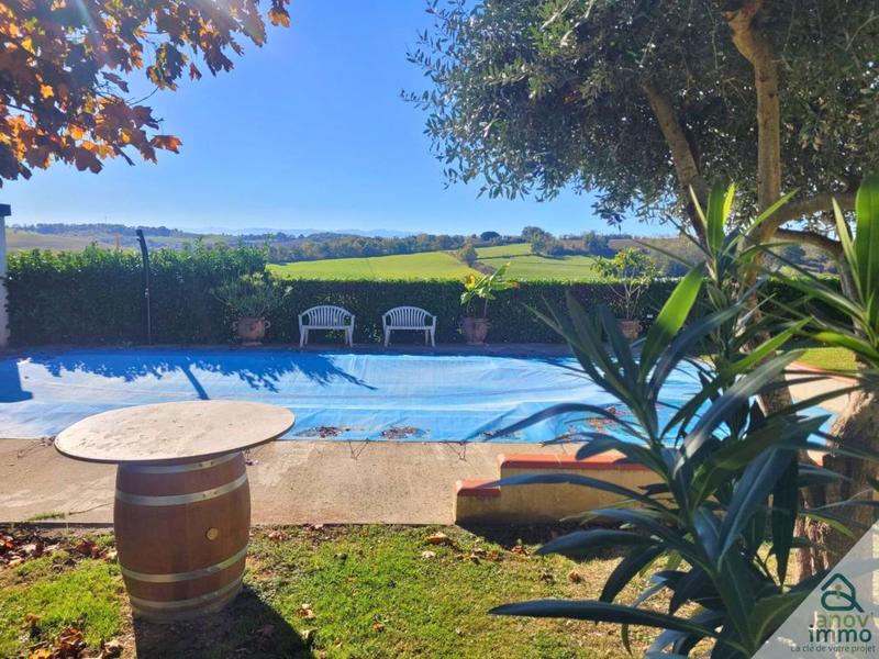 Maison - 126 m² - 4 pièces