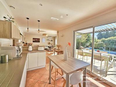 Maison - 125 m² - 5 pièces