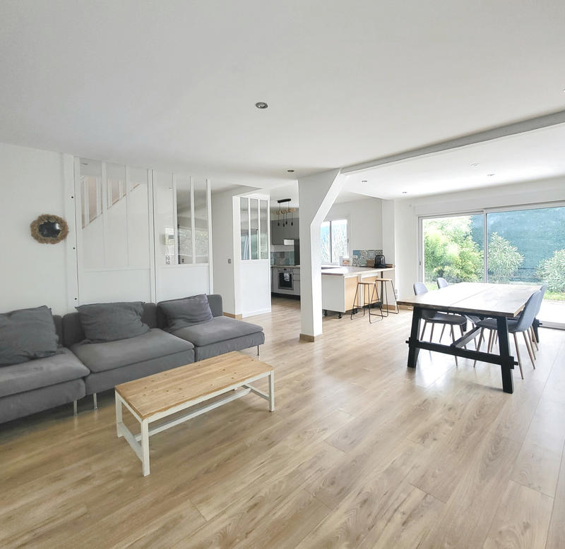 Maison - 120 m² - 6 pièces