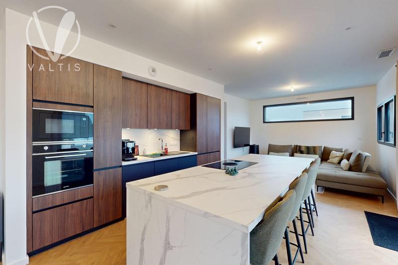 Maison - 100 m² - 4 pièces