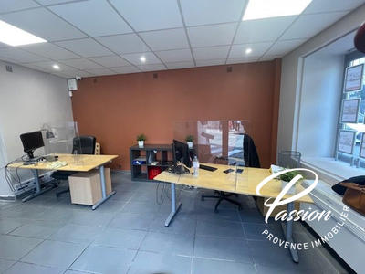 Fonds de commerce - 40 m²