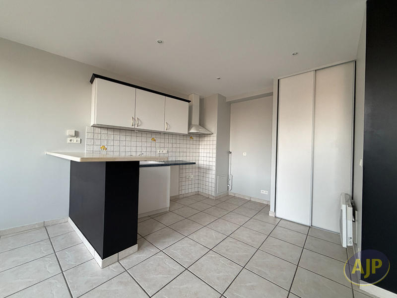 Appartement - 80 m² - 3 pièces