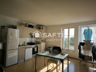 Appartement - 104 m² - 3 pièces