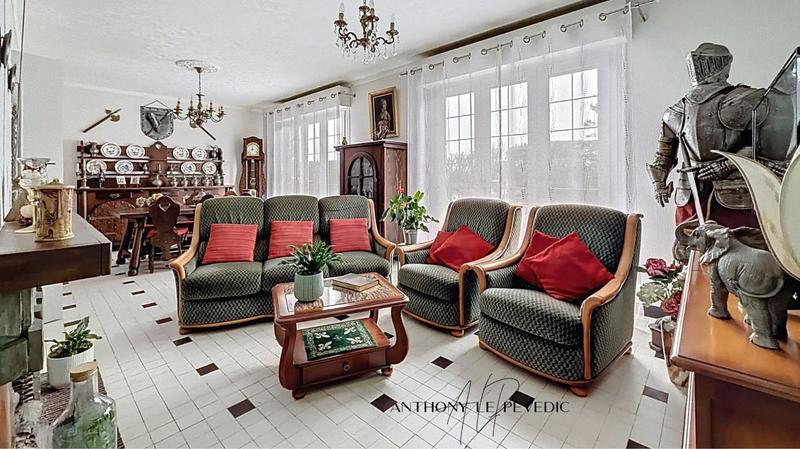 Maison - 120 m² - 7 pièces