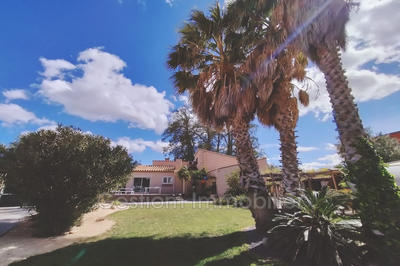 Villa - 180 m² - 6 pièces