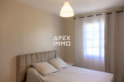 Maison - 142 m² - 6 pièces