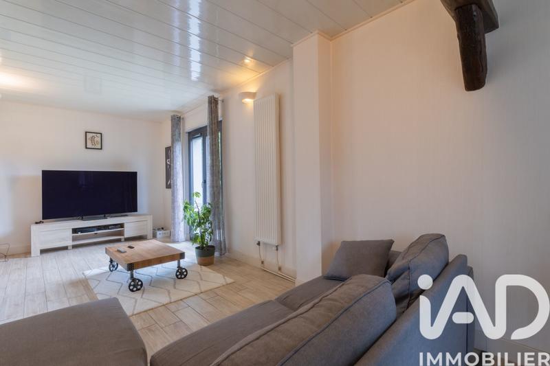 Maison - 170 m² - 8 pièces