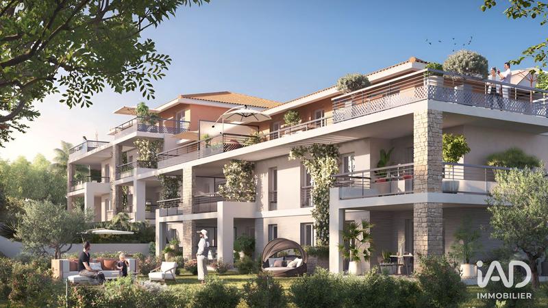 Appartement - 82 m² - 4 pièces