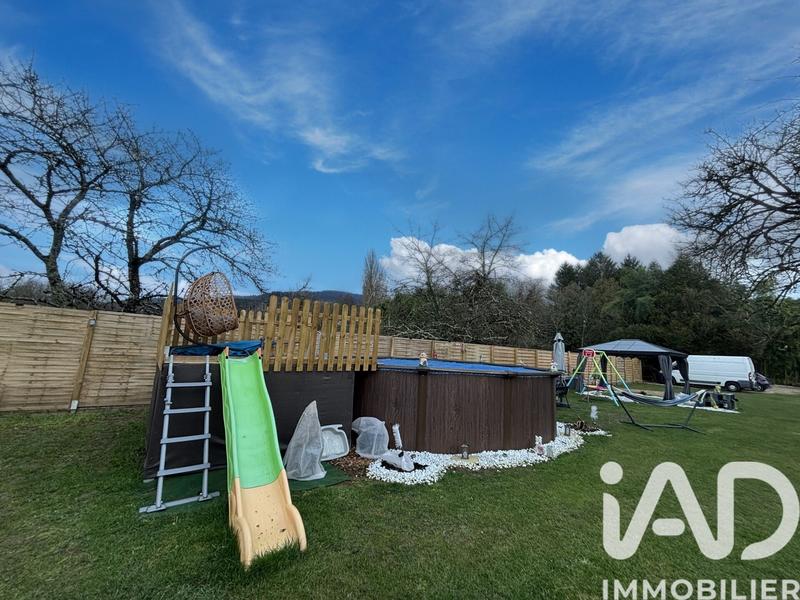 Maison - 177 m² - 7 pièces