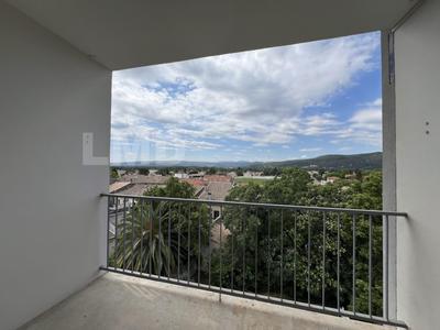 Appartement - 69 m² - 4 pièces