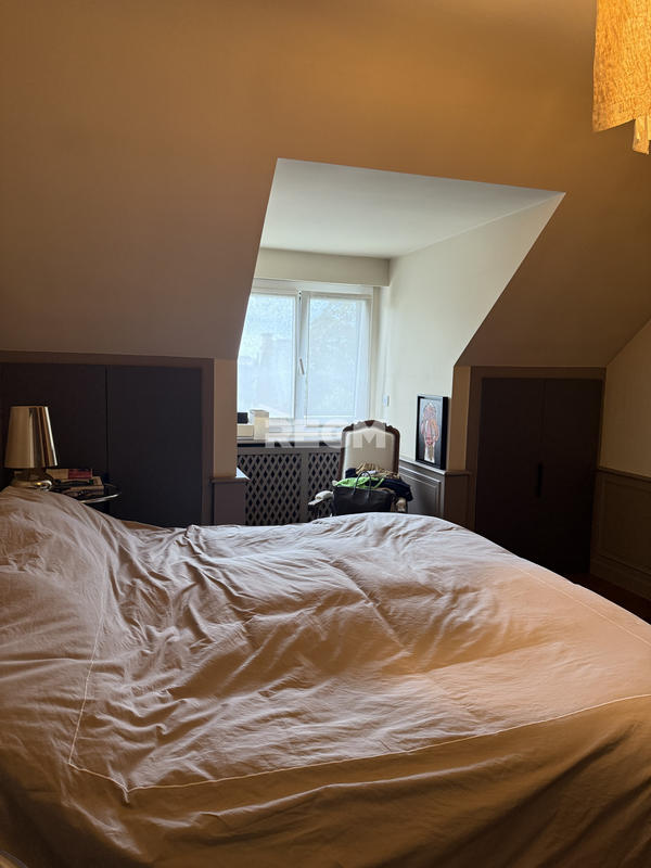 Maison - 183 m² - 7 pièces