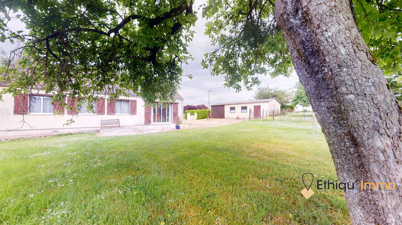 Maison - 99 m² - 6 pièces