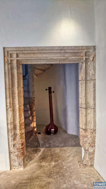 Maison de village - 280 m² - 8 pièces