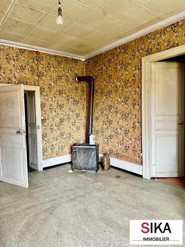 Maison ancienne - 303 m² - 10 pièces