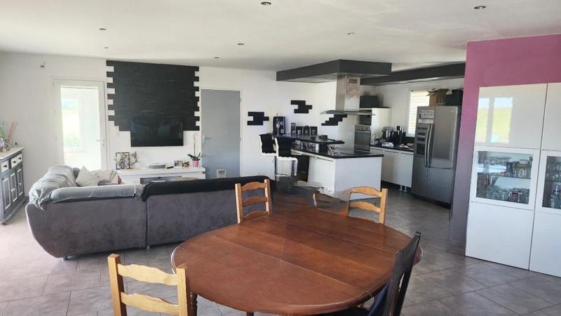 Maison - 125 m² - 5 pièces